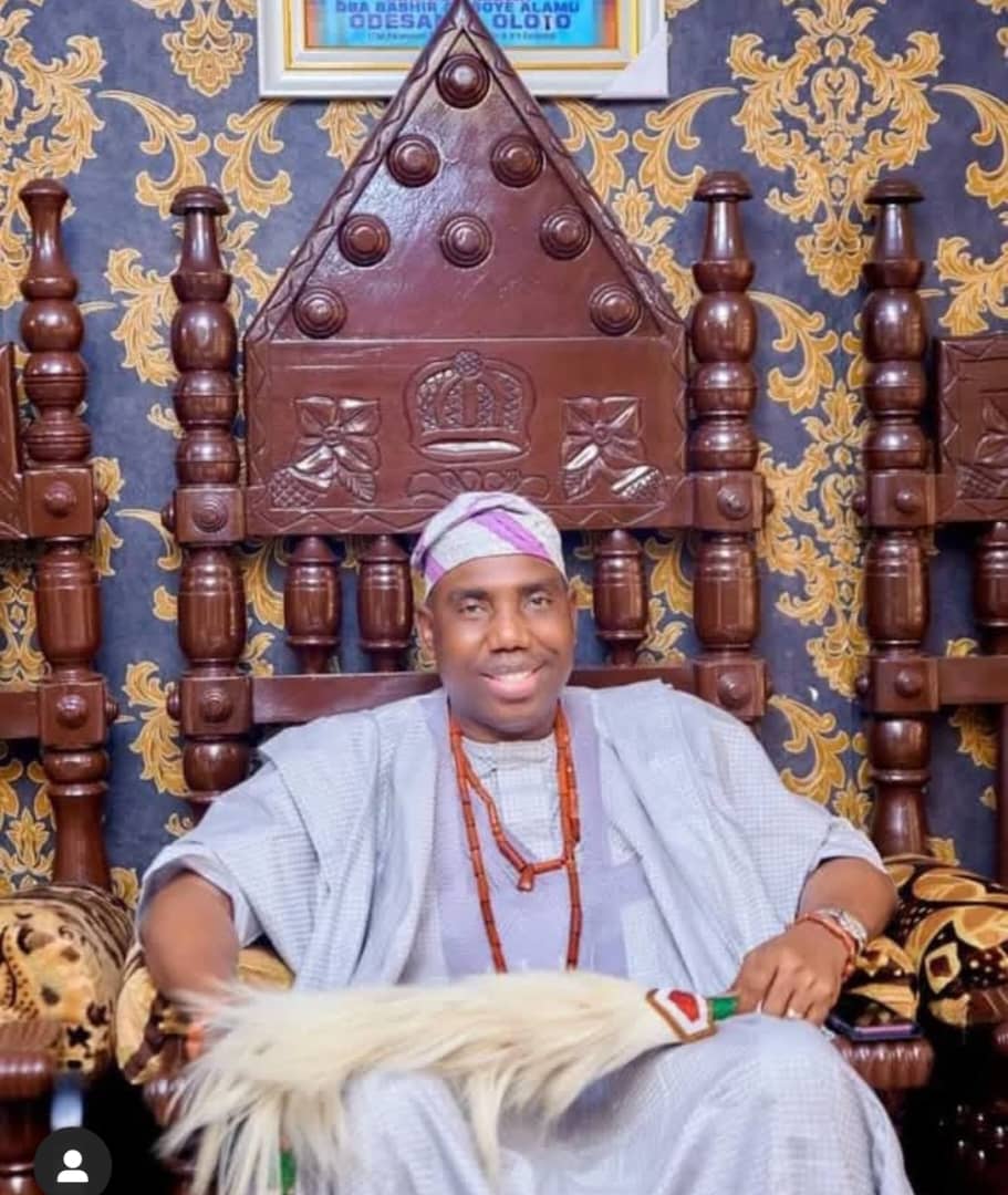 HRM Bashir Abisoye Oloto, Oloto of Otto